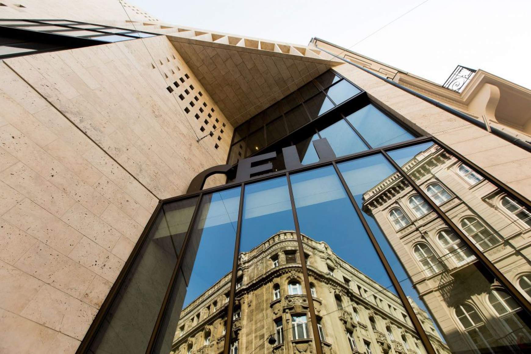 ceu-eupenzek.jpg ceu-eupenzek.jpg