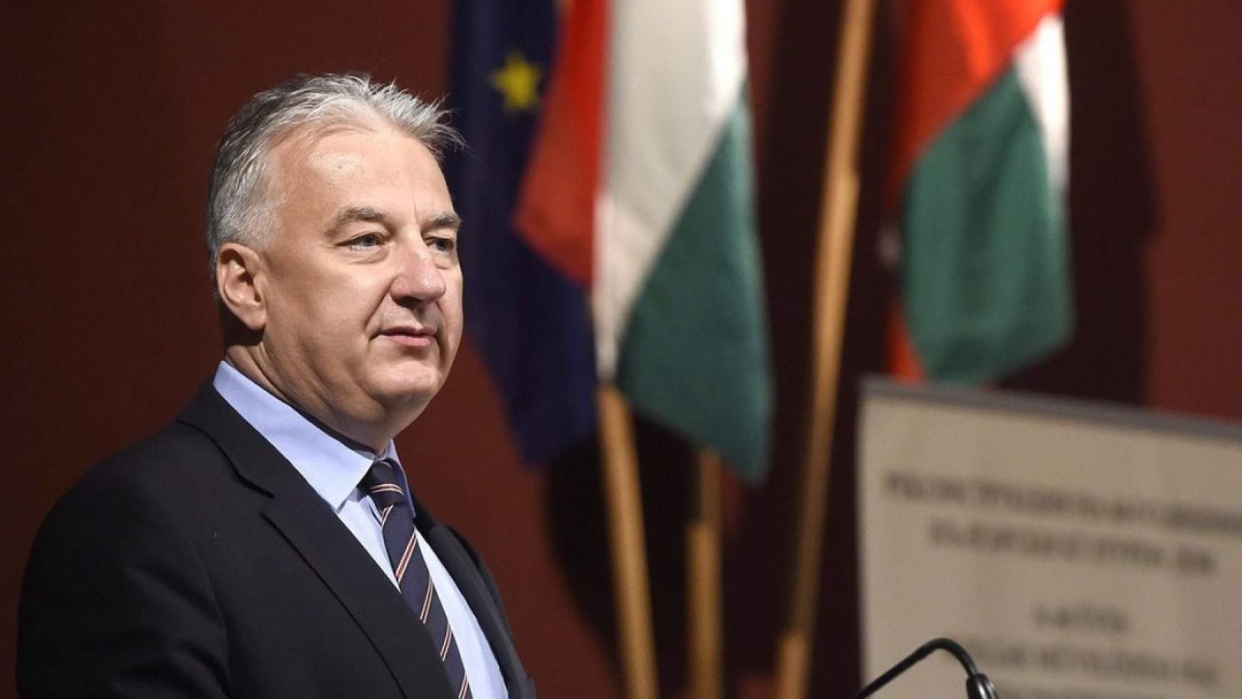 semlyen-zsolt-tanevnyito.jpg semlyen-zsolt-tanevnyito.jpg