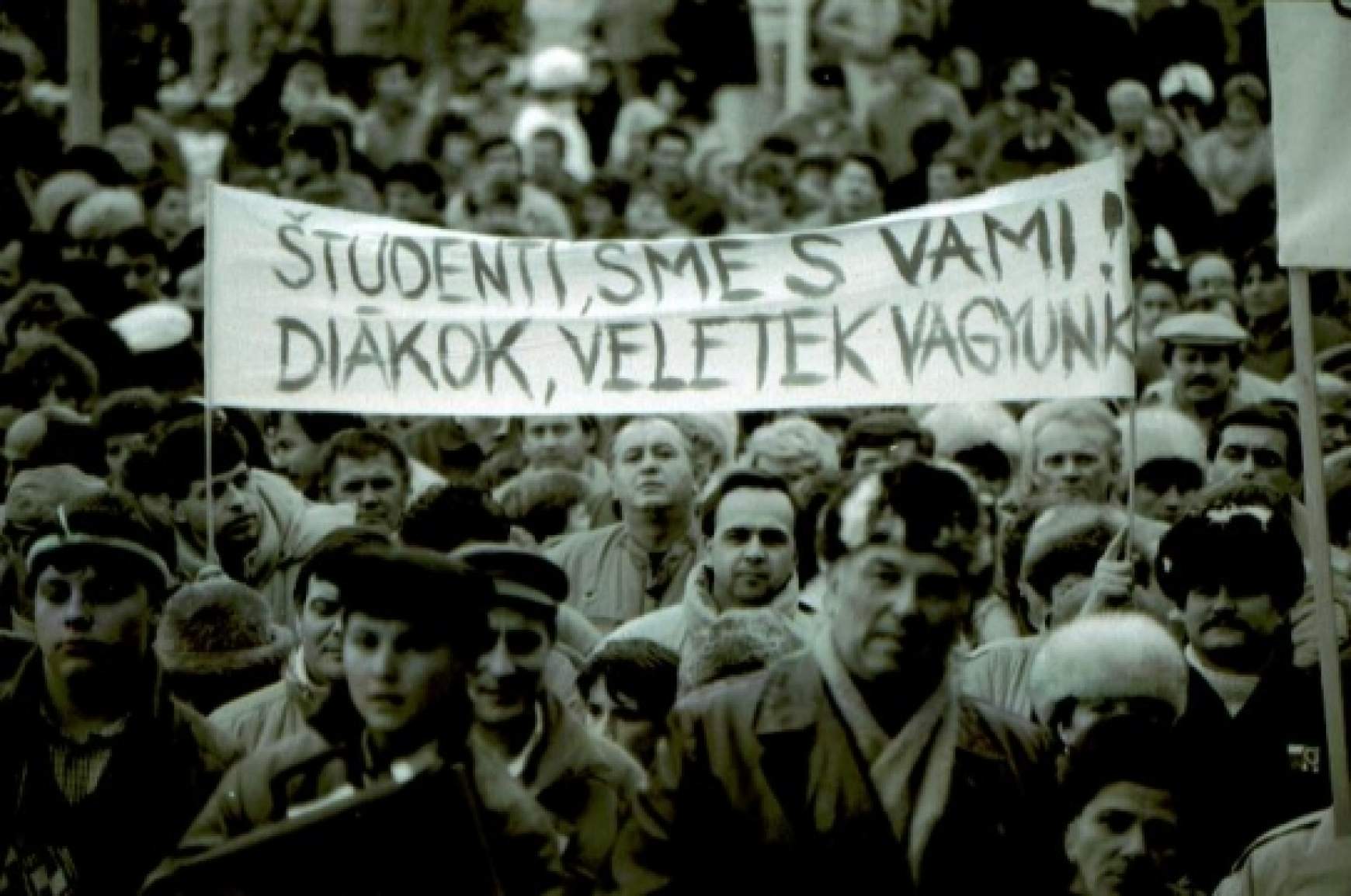 bársonyos forradalom_dunaszerdahely bársonyos forradalom_dunaszerdahely