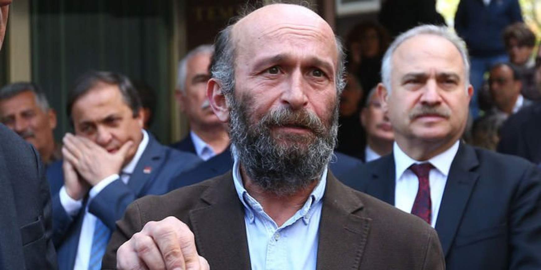 erdem-gul.jpg erdem-gul.jpg