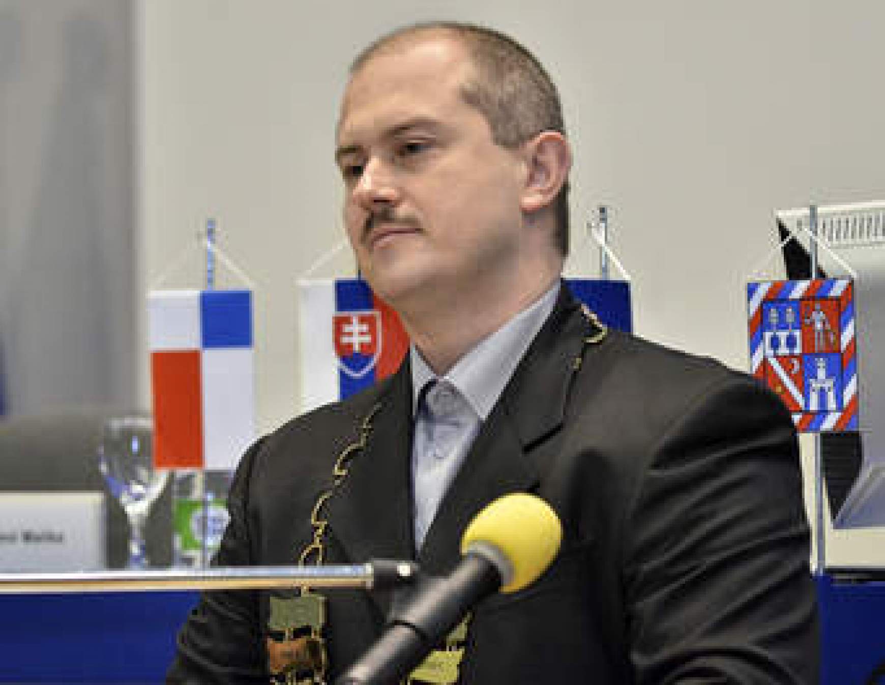 kotleba.jpg kotleba.jpg