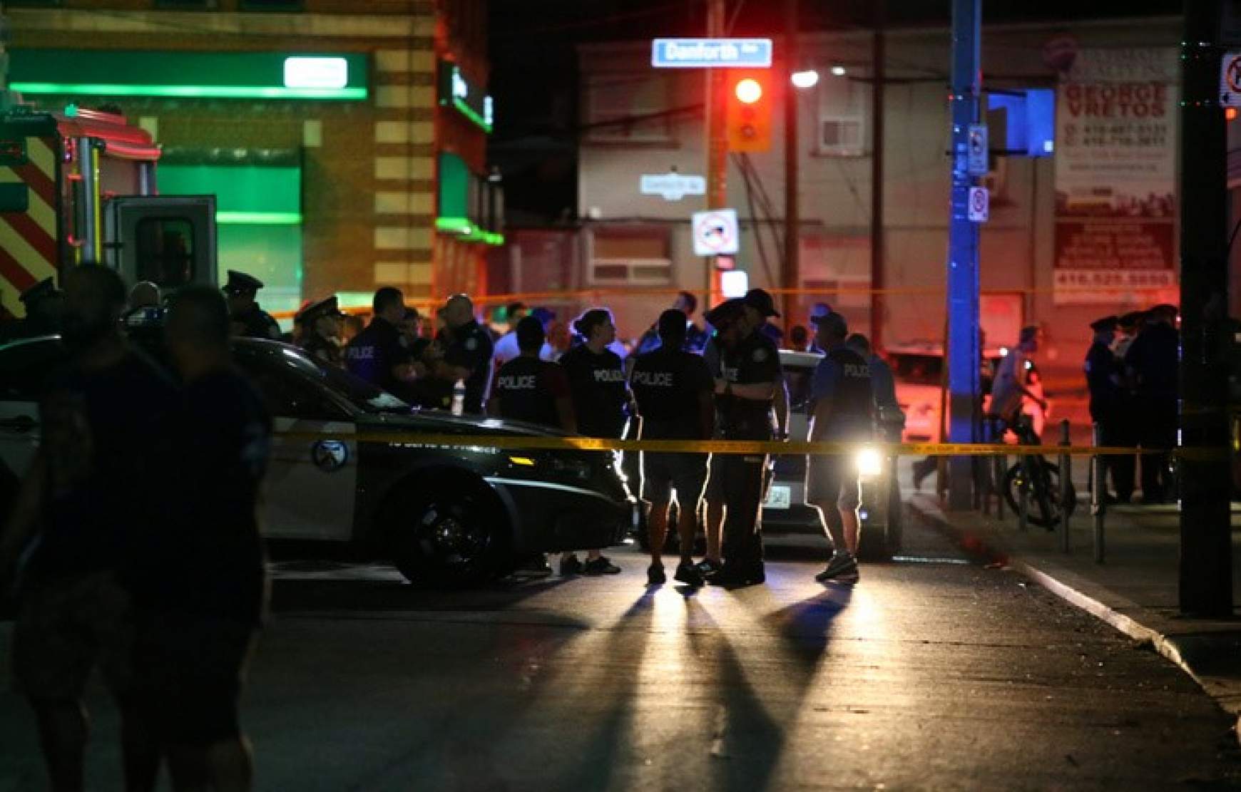 toronto-lovoldozes.jpg toronto-lovoldozes.jpg