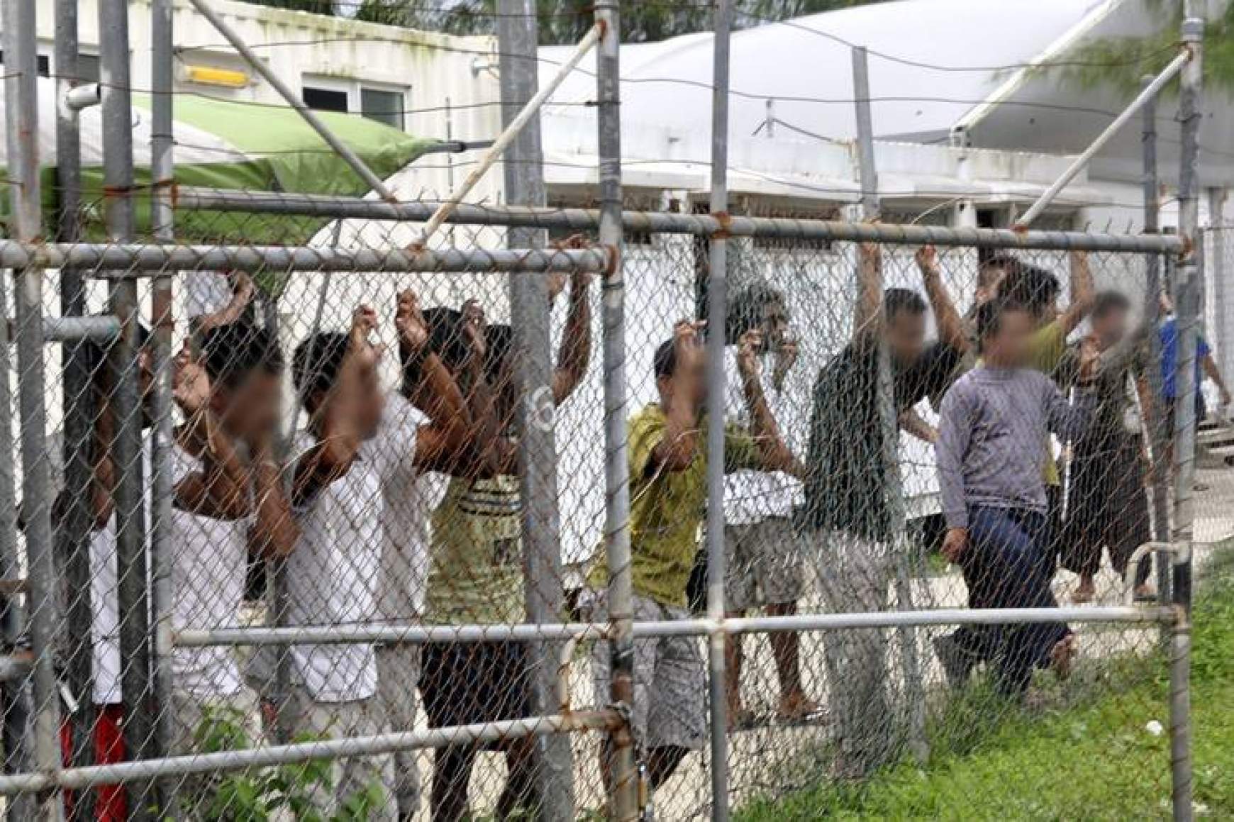 nauru-menekulttabor.jpg nauru-menekulttabor.jpg