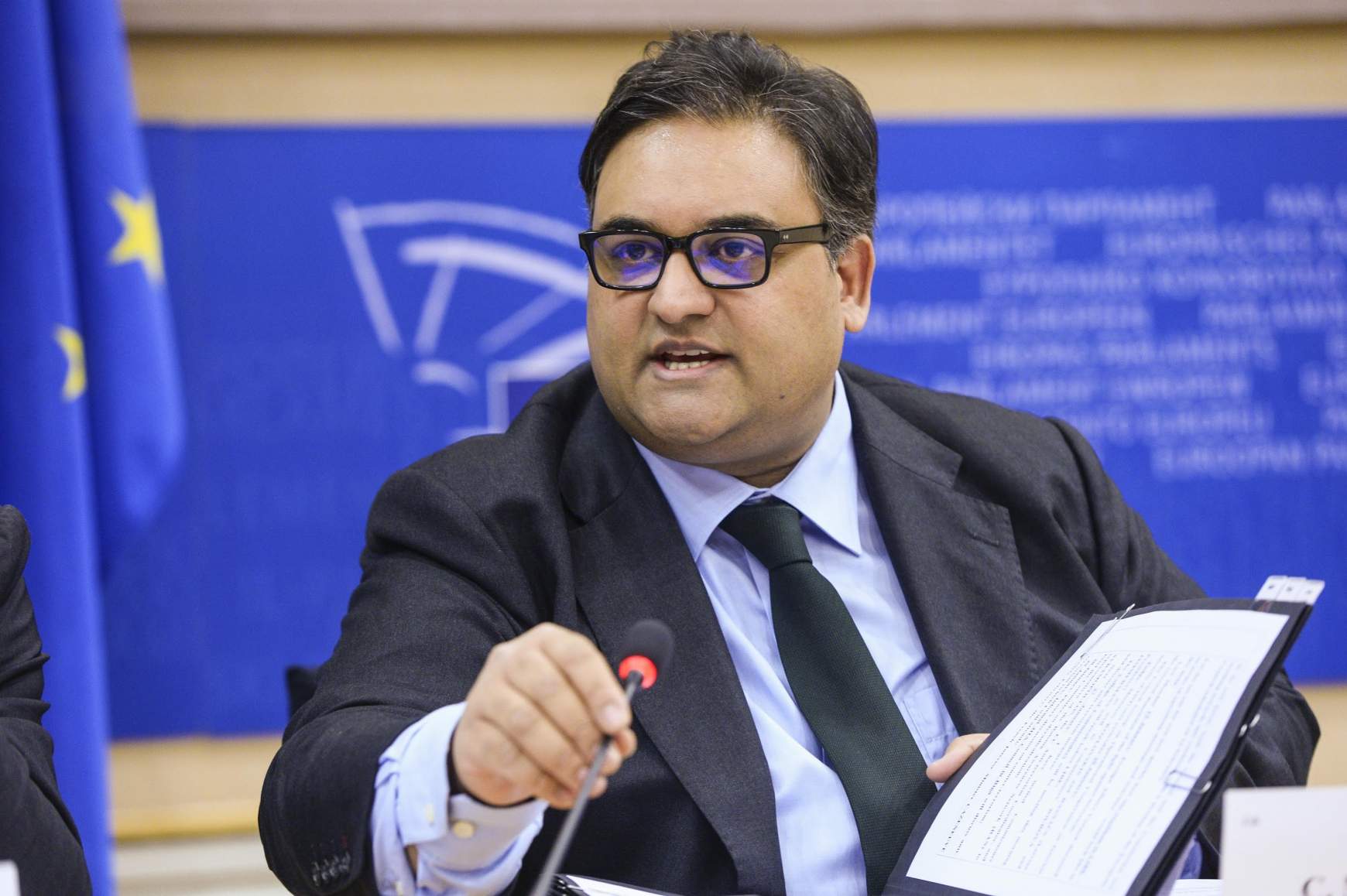 claude_moraes.jpg claude_moraes.jpg