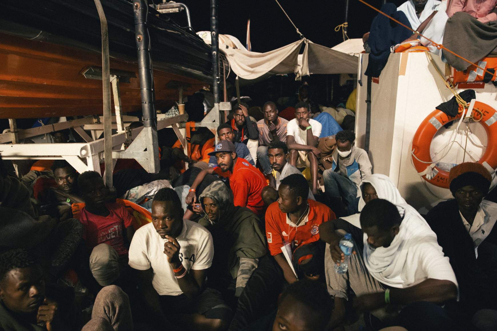 lifeline_migrants-1.jpg lifeline_migrants-1.jpg