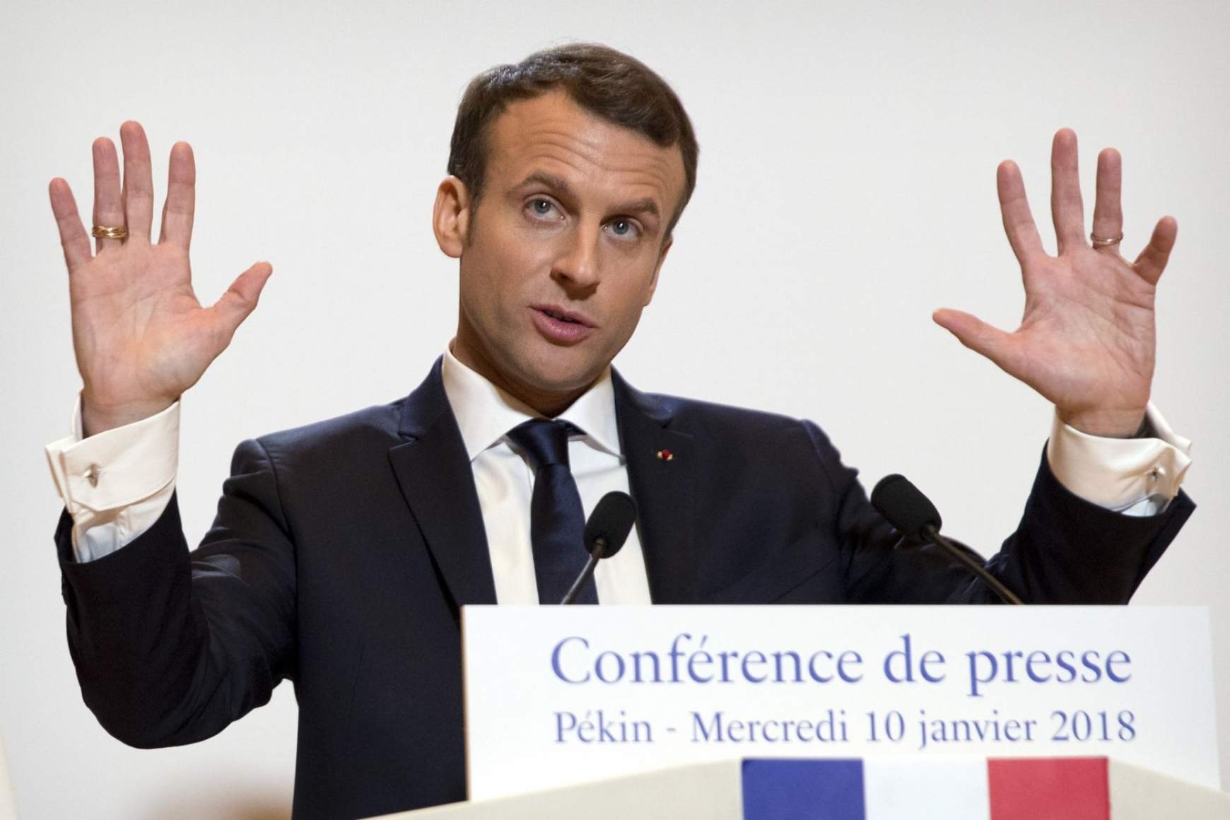 macron-e.jpg macron-e.jpg