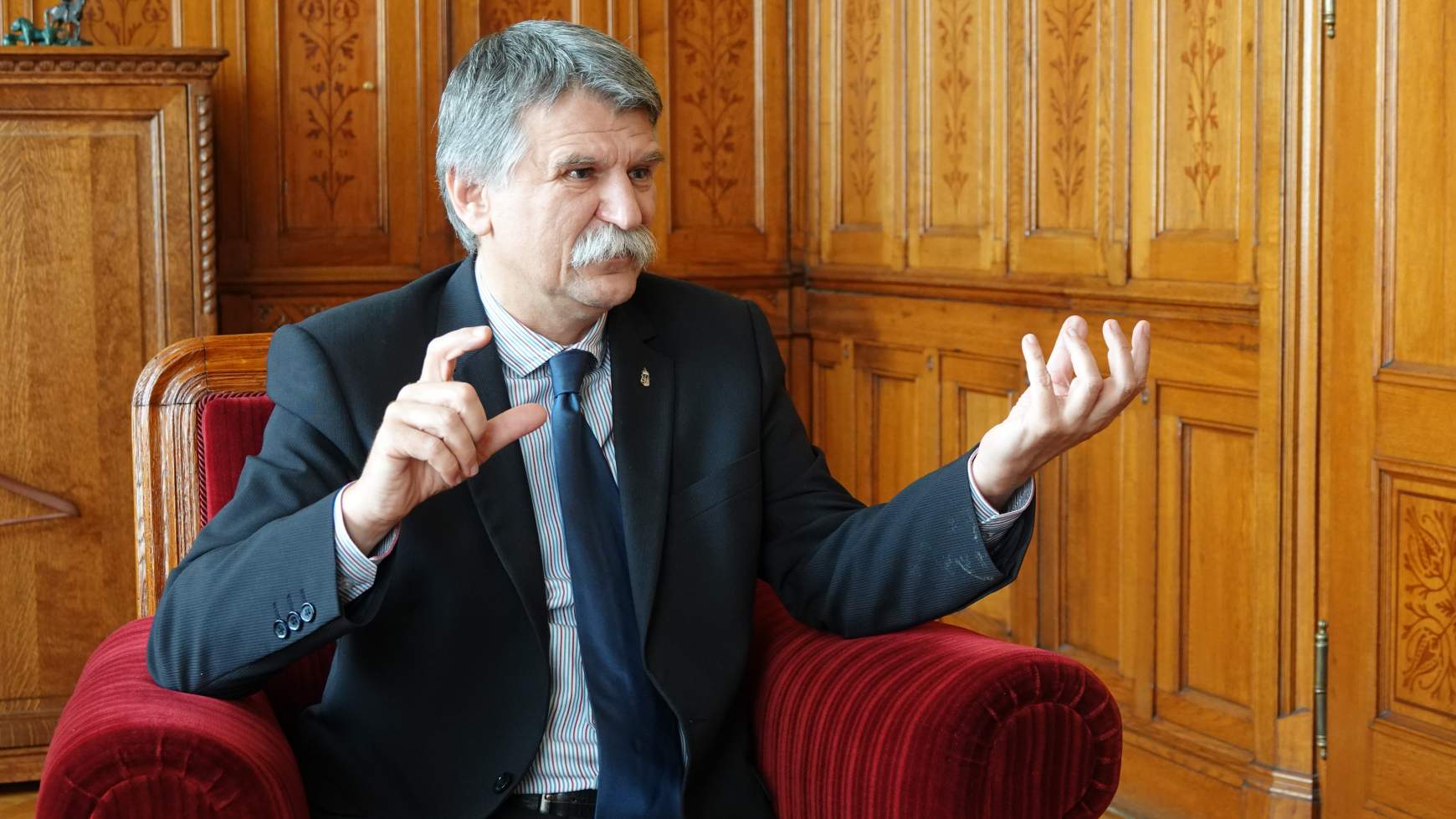 Kövér László, a magyar Országyűlés elnöke Kövér László, a magyar Országyűlés elnöke