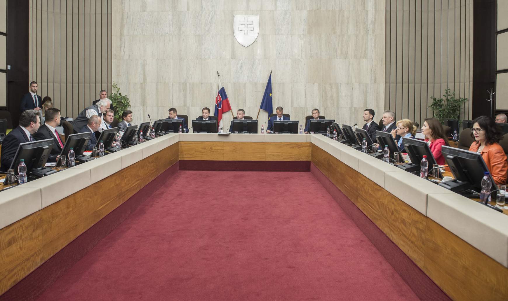 kormányülés kormányülés