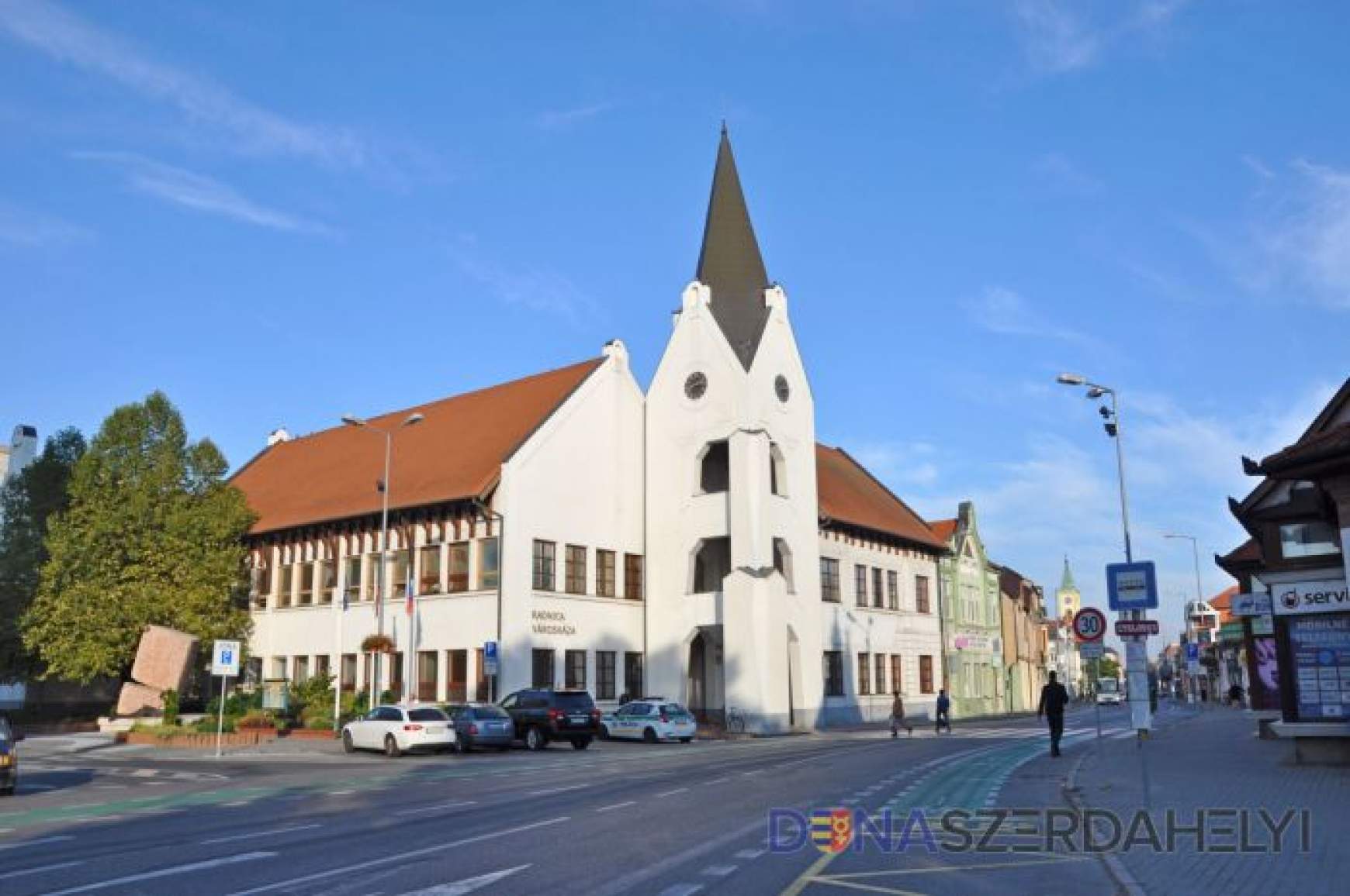 dunaszerdahely-varoshaza.jpg dunaszerdahely-varoshaza.jpg