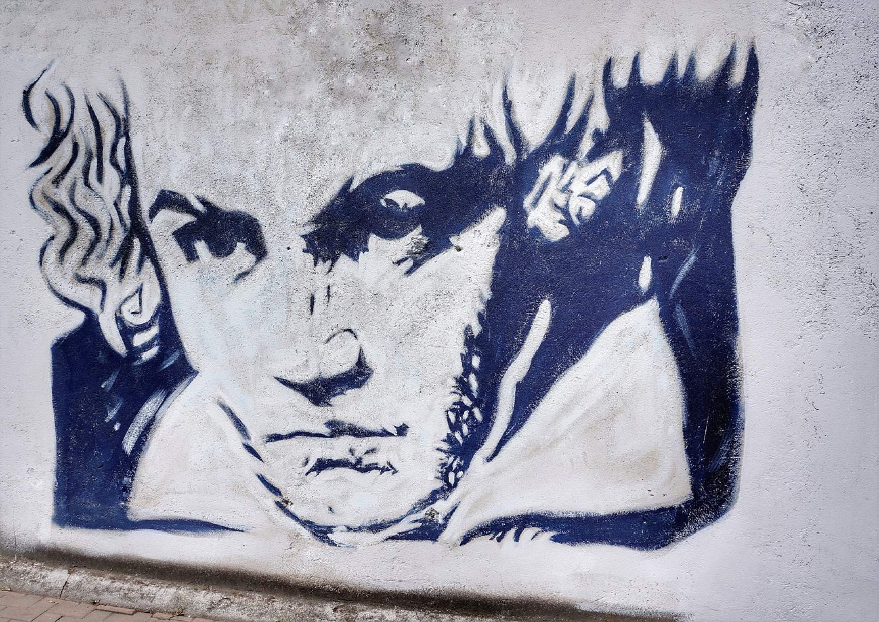 beethoven-graffiti.jpg beethoven-graffiti.jpg