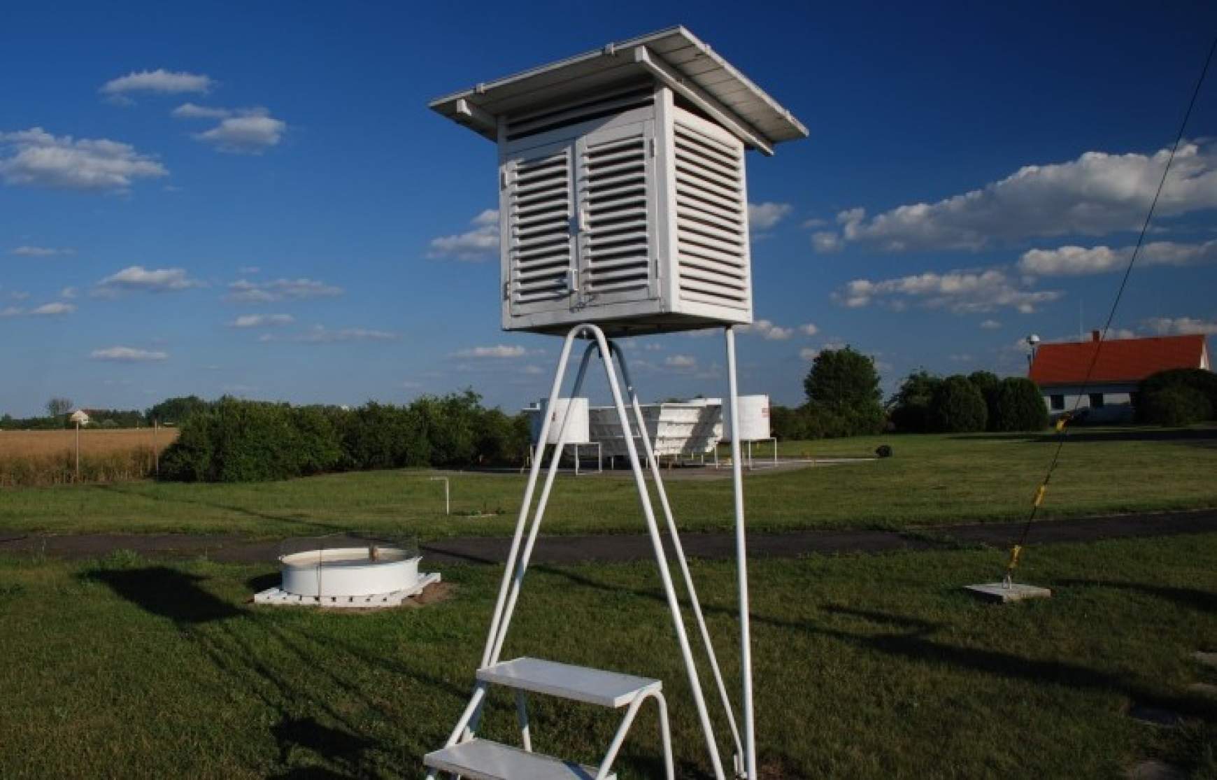 meteorologiai-allomas.jpg meteorologiai-allomas.jpg
