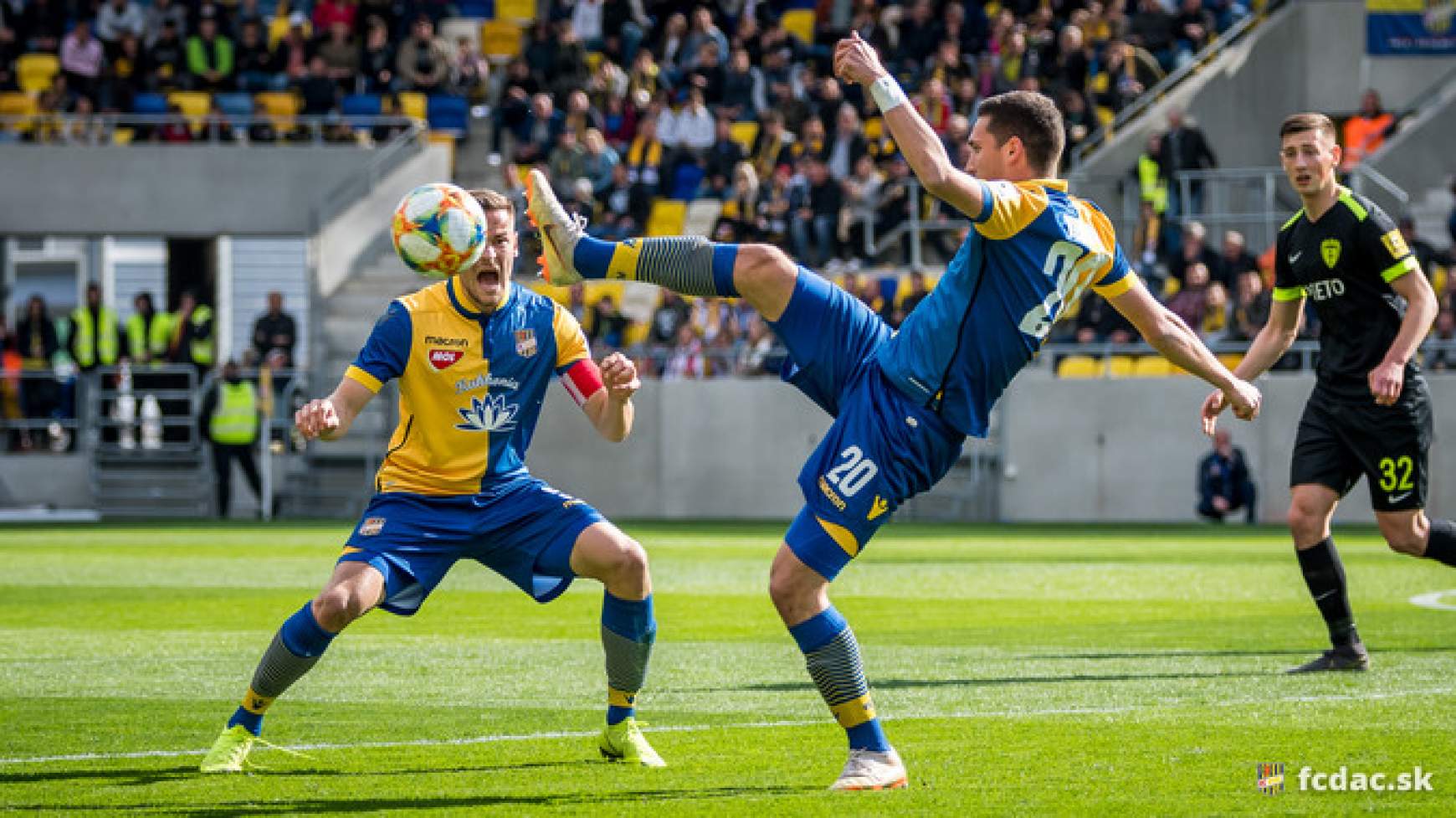 dac_zsolna02 dac_zsolna02