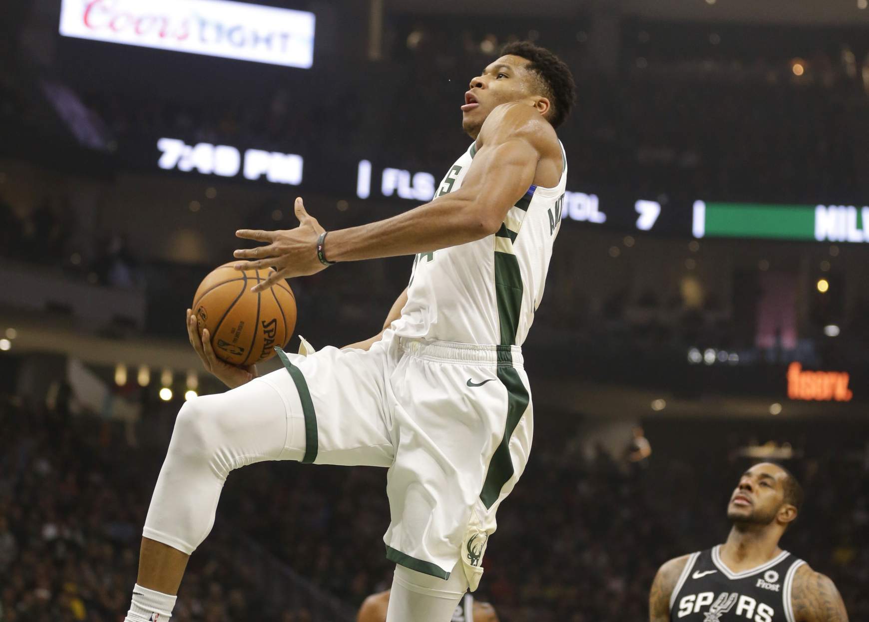 Milwaukee Bucks Giannis Antetokounmpo Milwaukee Bucks Giannis Antetokounmpo