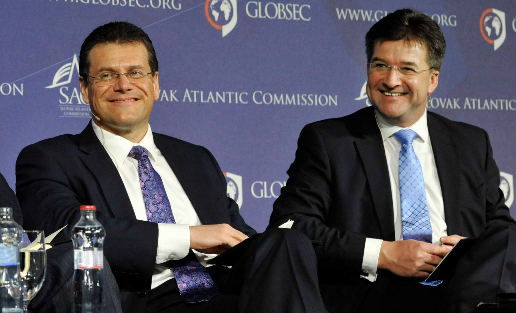 sefcovic-lajcak.jpg