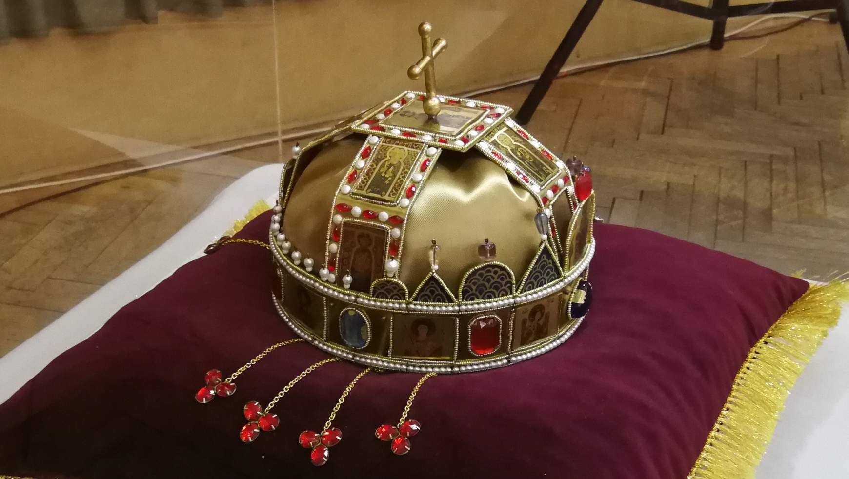 A mi koronánk A mi koronánk