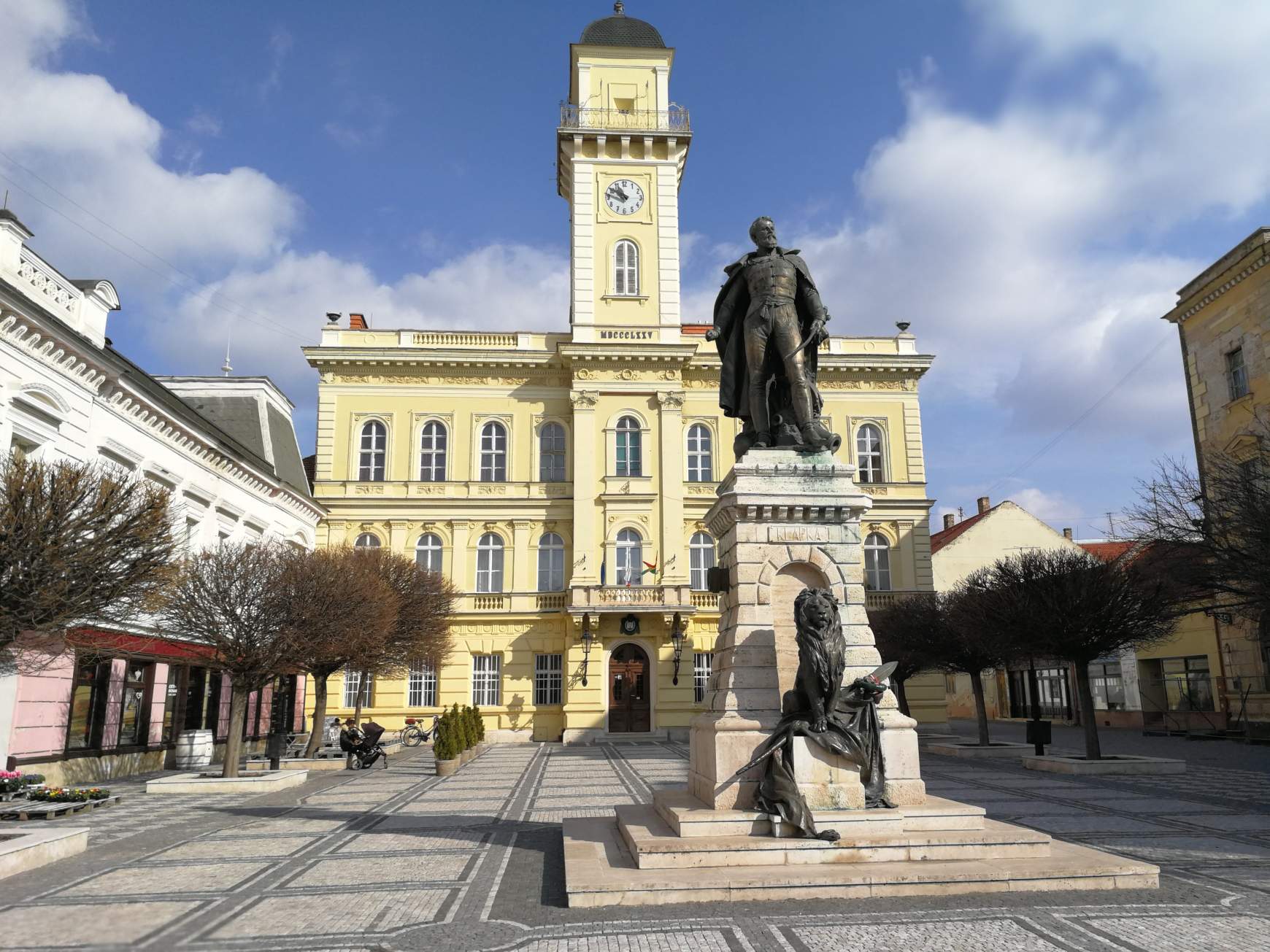 Komáromi díjazottak lesznek