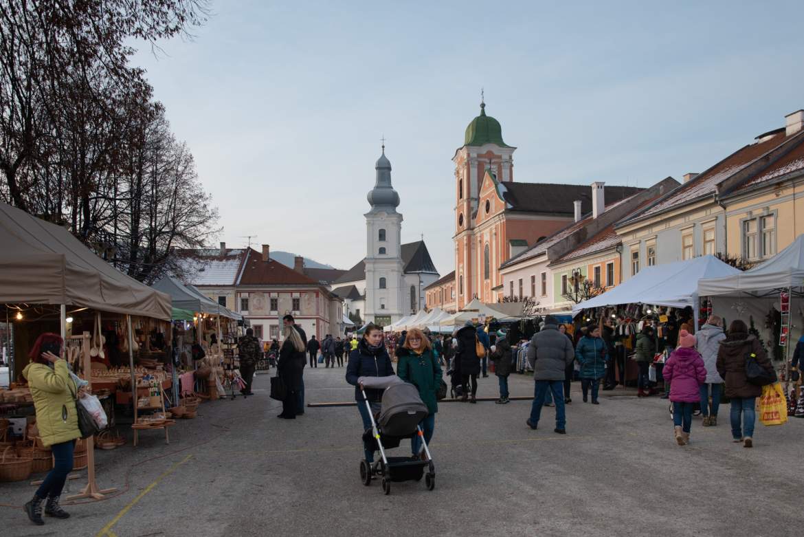 Megnyílt a rozsnyói karácsonyi vásár