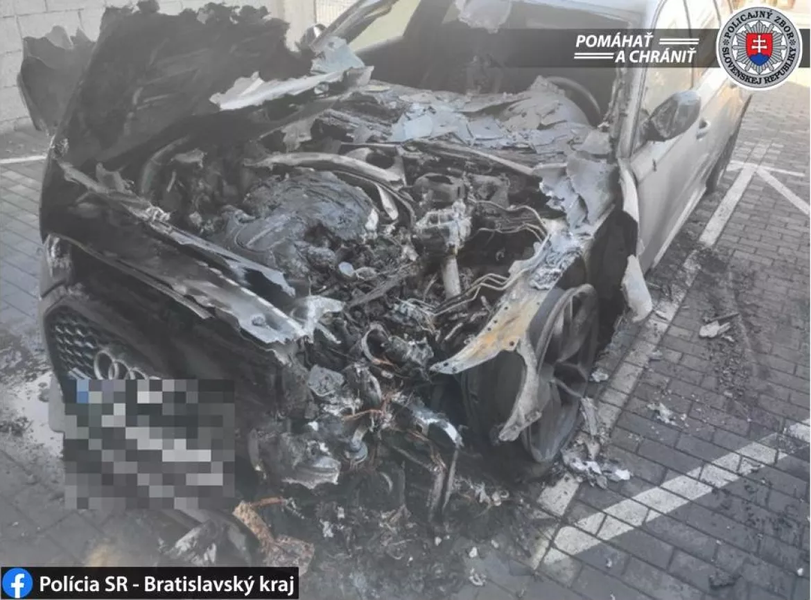 Audi Bentley tűz Pozsonypüspöki