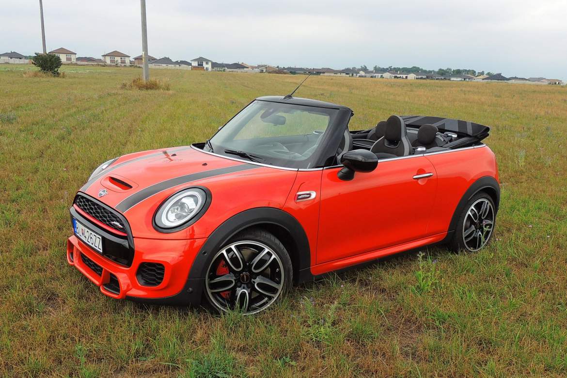 MINI Cabrio JCW
