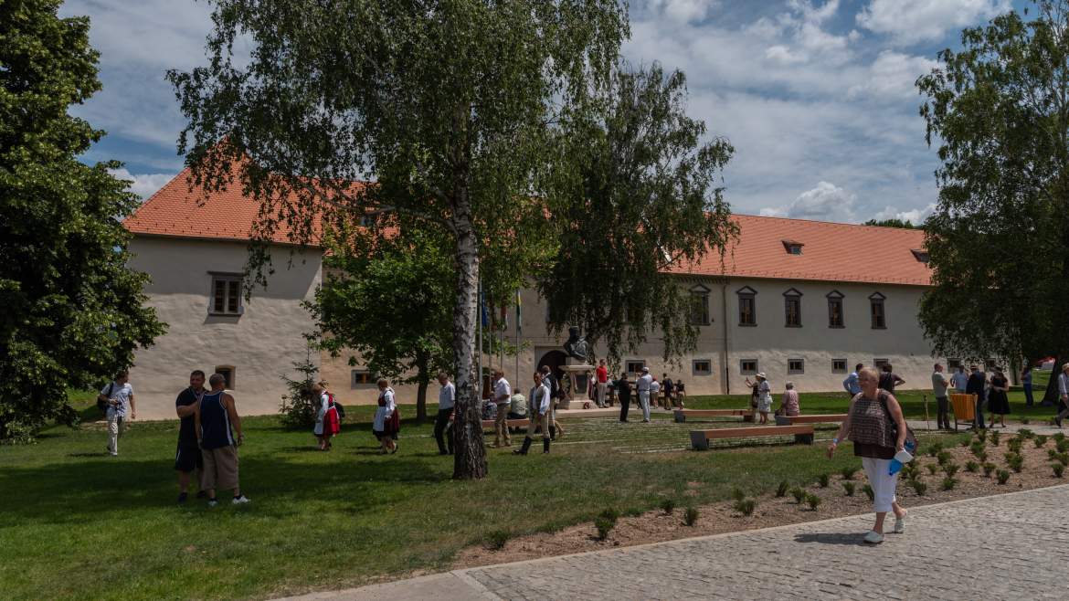 2021-06-19 Borsi, Rákóczi-kastély, átadás