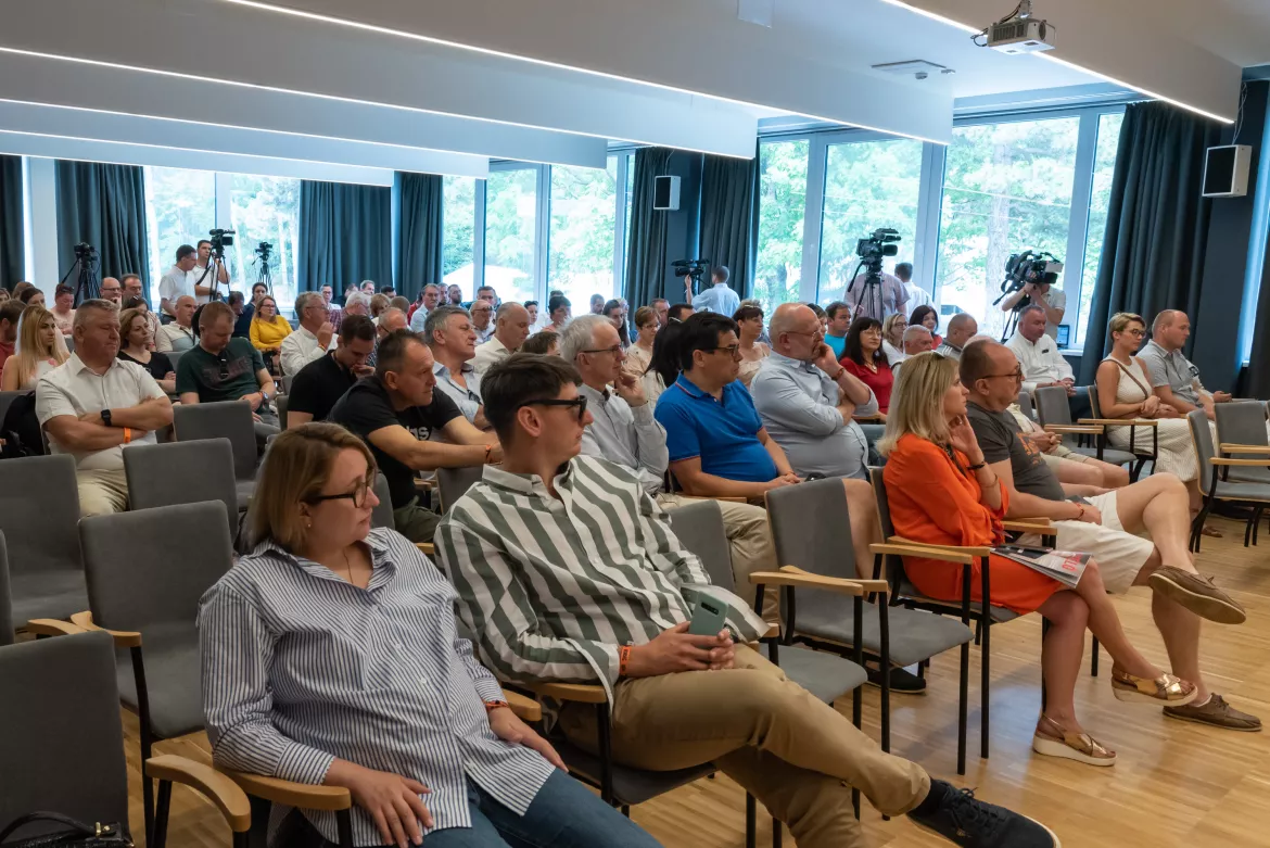 2021-07-23 - Kárpát-medencei Nyári Szabadegyetem, külhoni pártelnökök kerekasztala