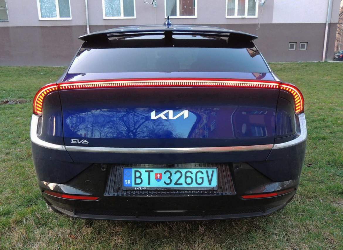 Kia EV6 Earth