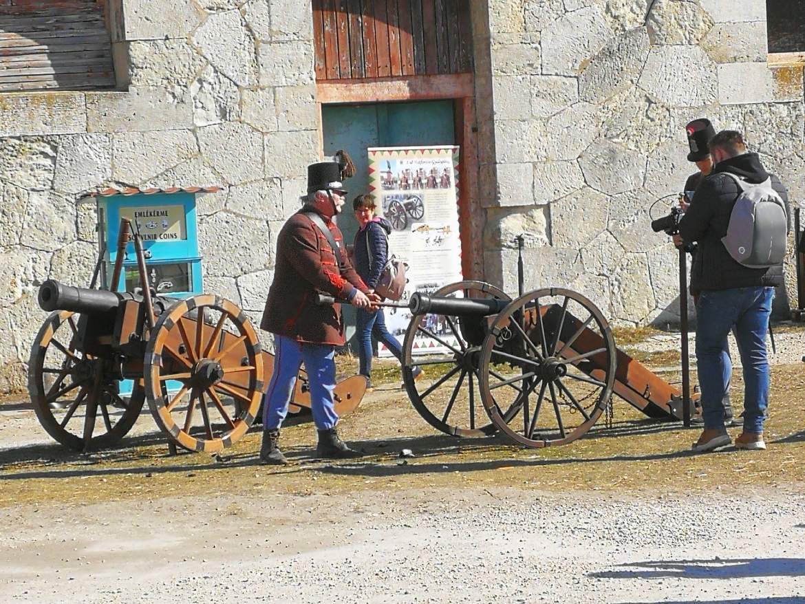  Félidőben a komáromi Nagy Kokárda Napokon – KÉPRIPORT