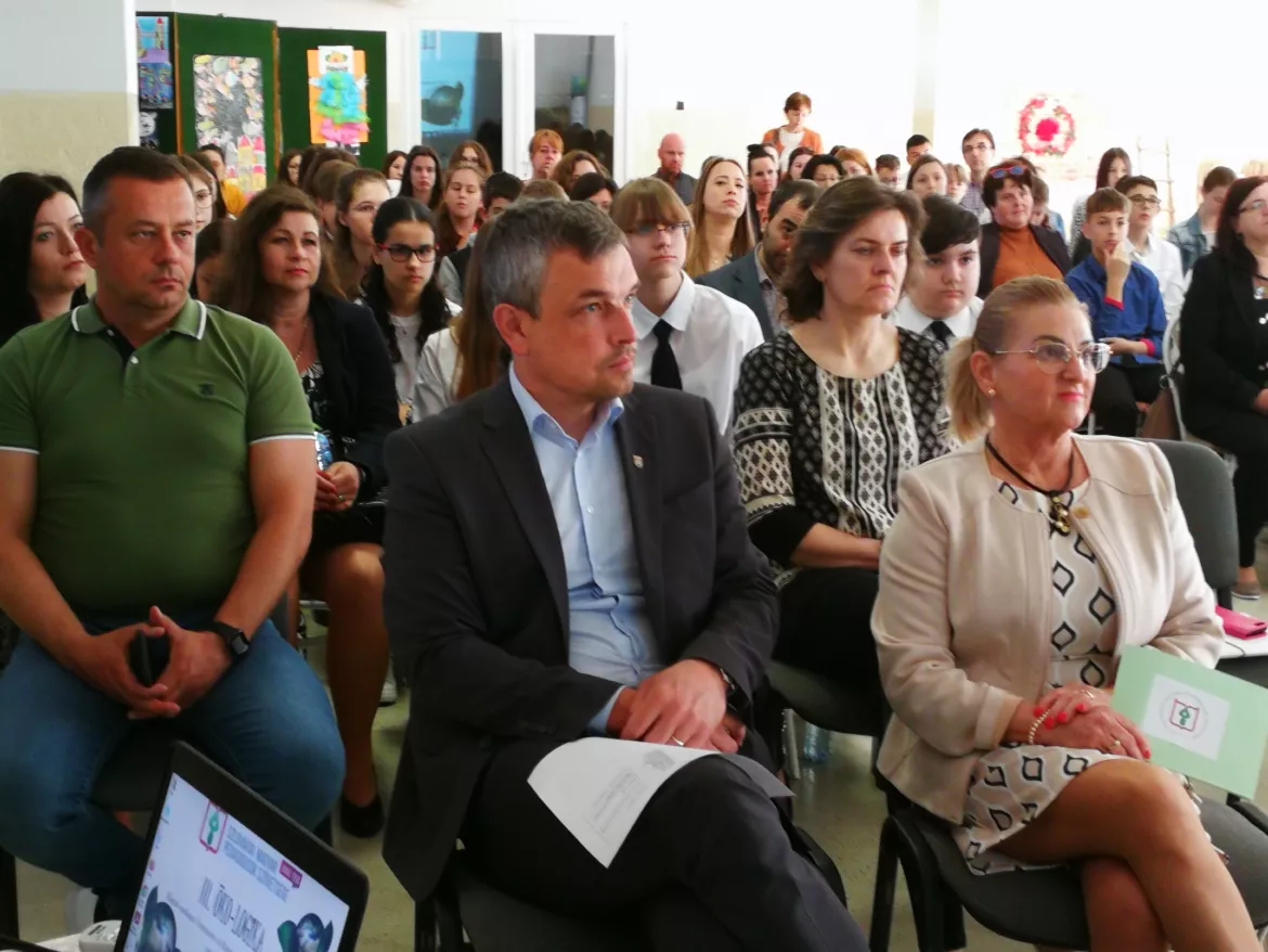 III. ÖKO-LOGIKA: csapatversennyel a környezettudatosság és a diákok közti barátságok elmélyítéséért 