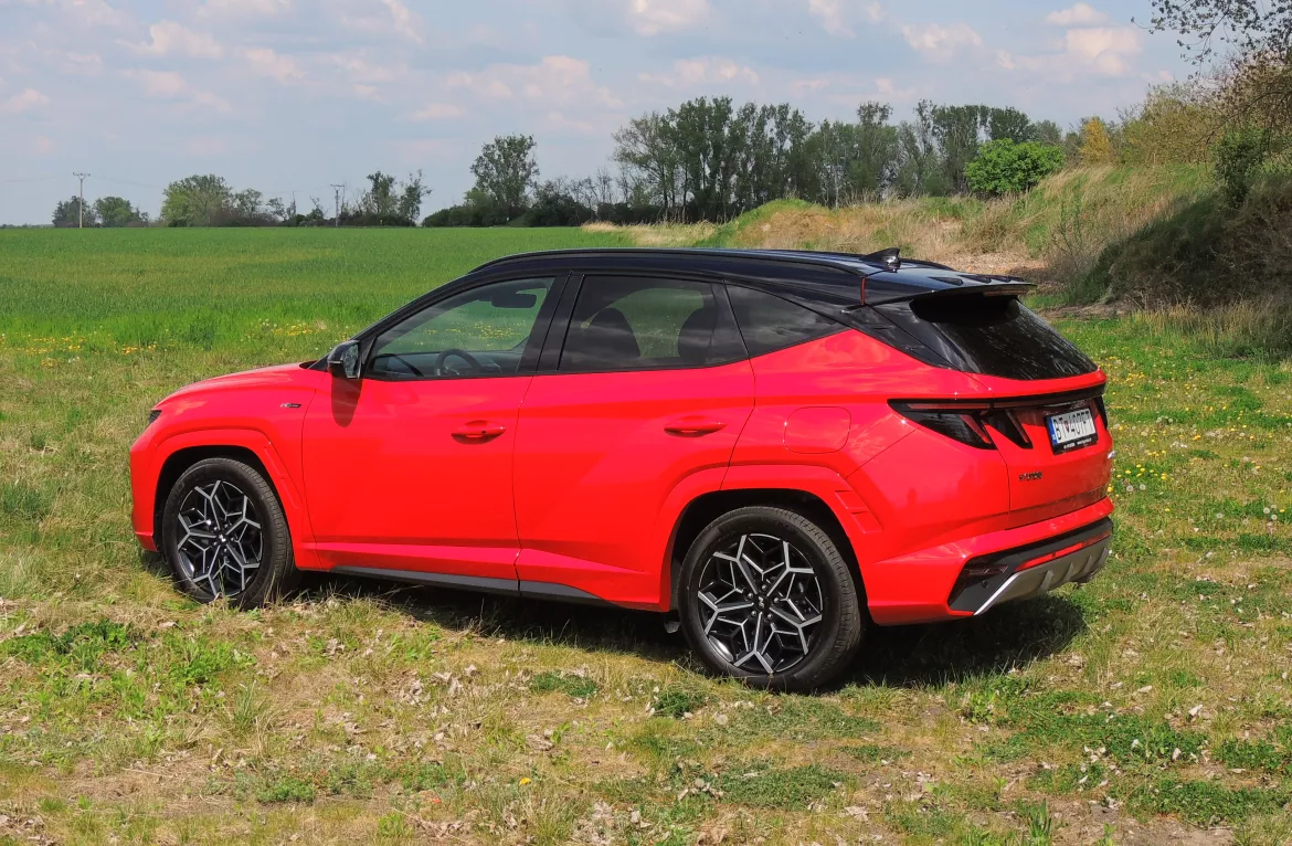 hyundai-tucson-1-6-crdi-n-l-02