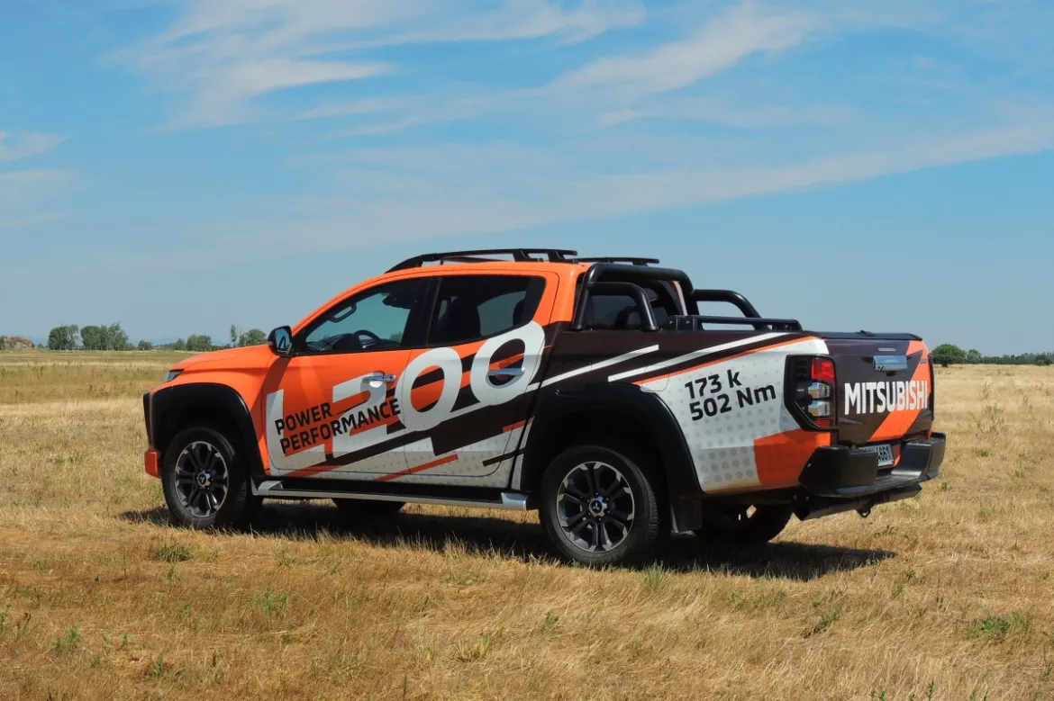 Mitsubishi L200