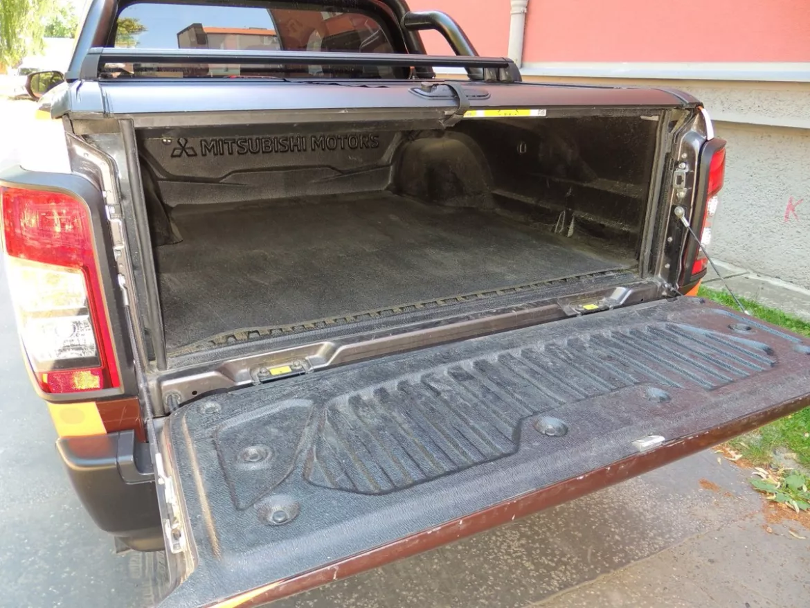 Mitsubishi L200
