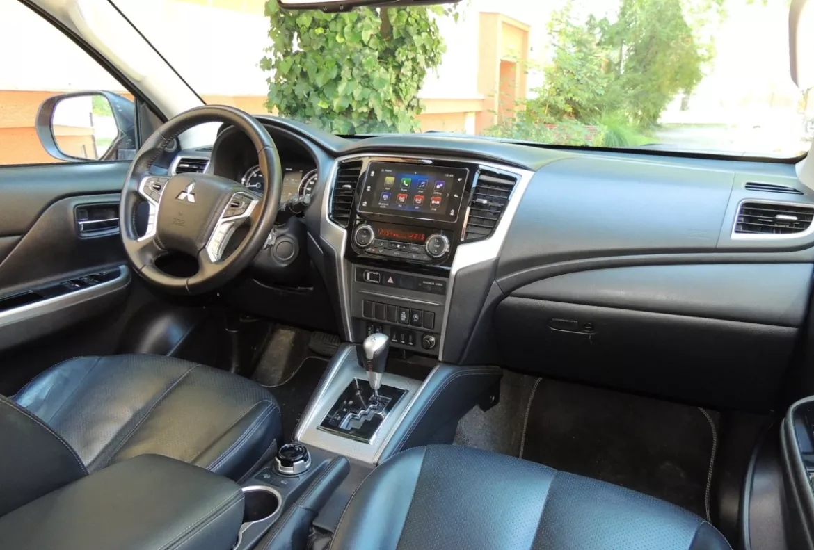 Mitsubishi L200