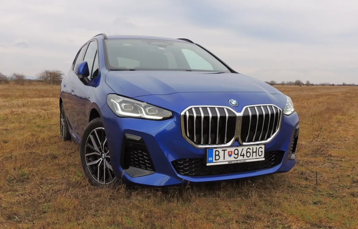 bmw-x2-acttour-230e-02