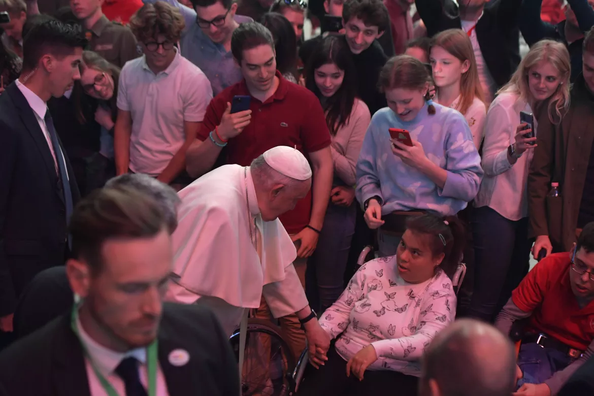 pápalátogatás - Magyarország - találkozó a fiatalokkal