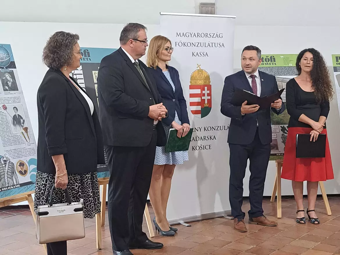 Eperjes, Petőfi Sándor, Petőfi 200, kiállítás, Eperjesi Megyei Múzeum, Petőfi a világ körül