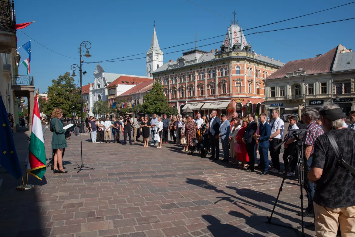 2023-09-26 Kassa, Batsányi János, emléktábla, átadás, Batsányi-emléktábla