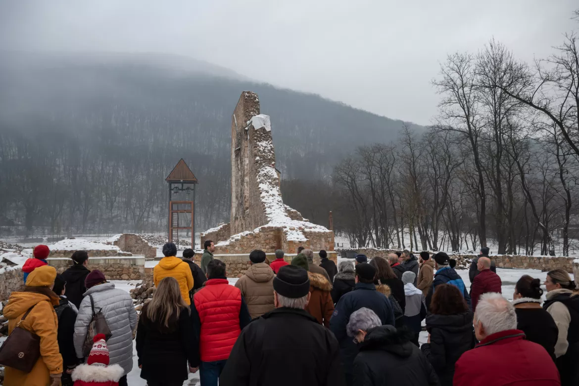 2024-01-18 Gombaszög, pálos kolostor, Rozsnyói Társalgási Egylet