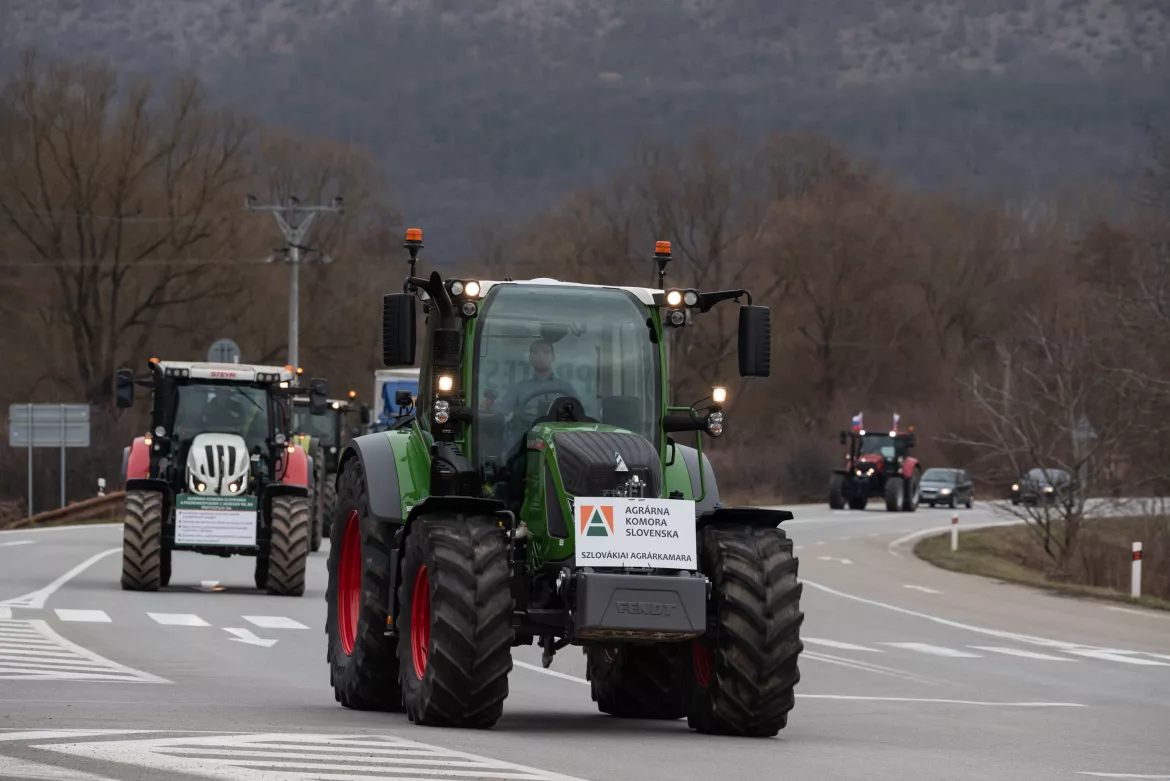 2024-02-22 gazdatüntetés, Rozsnyó, gazda, traktor