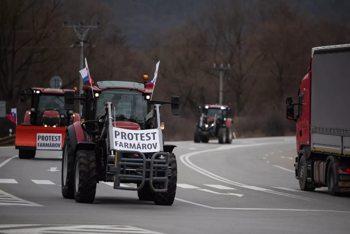 2024-02-22 gazdatüntetés, Rozsnyó, gazda, traktor