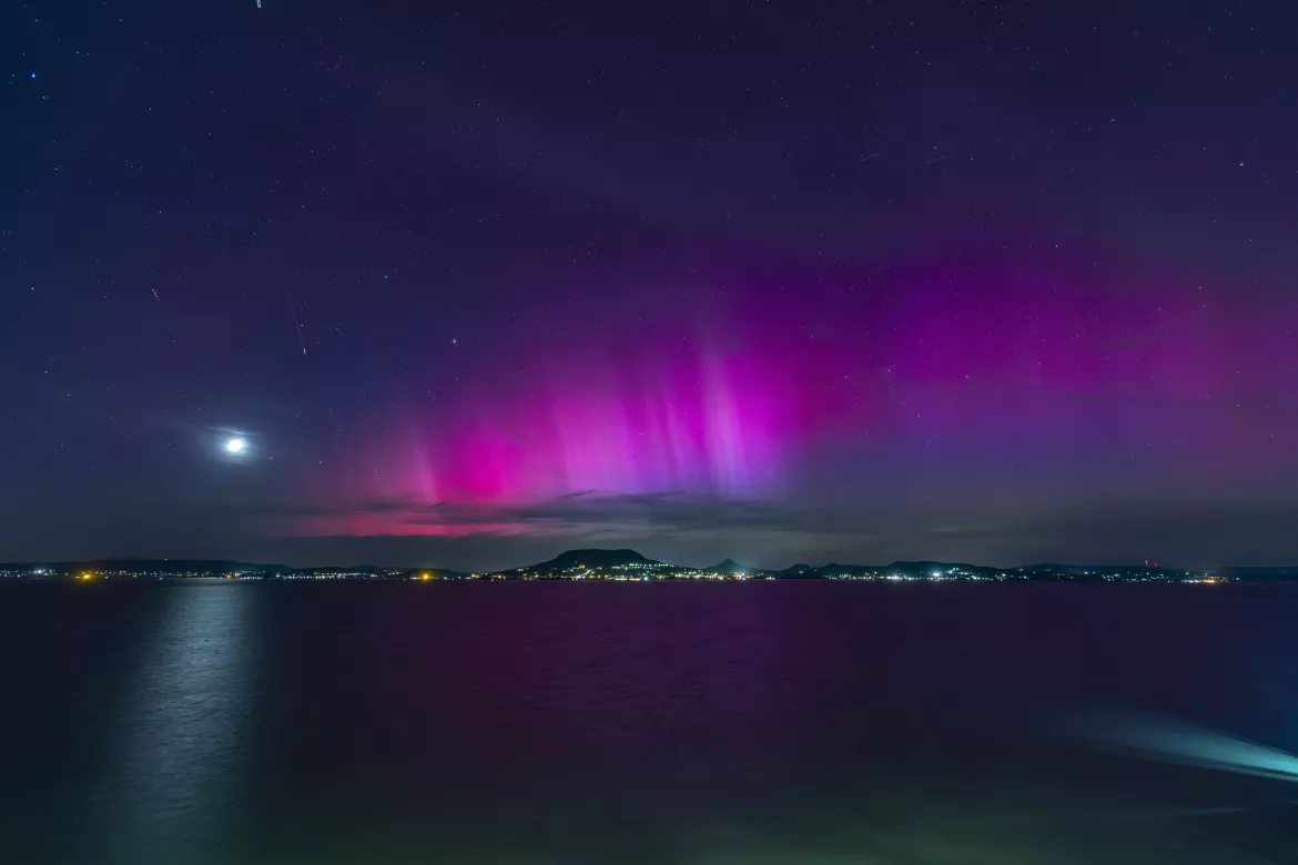 2024-05-11-aurora-borealis-balaton-02