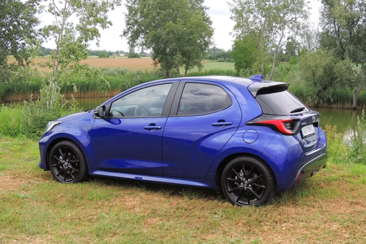 Mazda 2