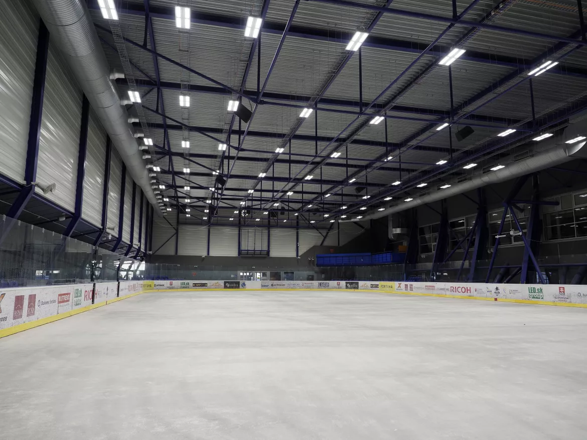 Steel Aréna, Kassa, felújítás