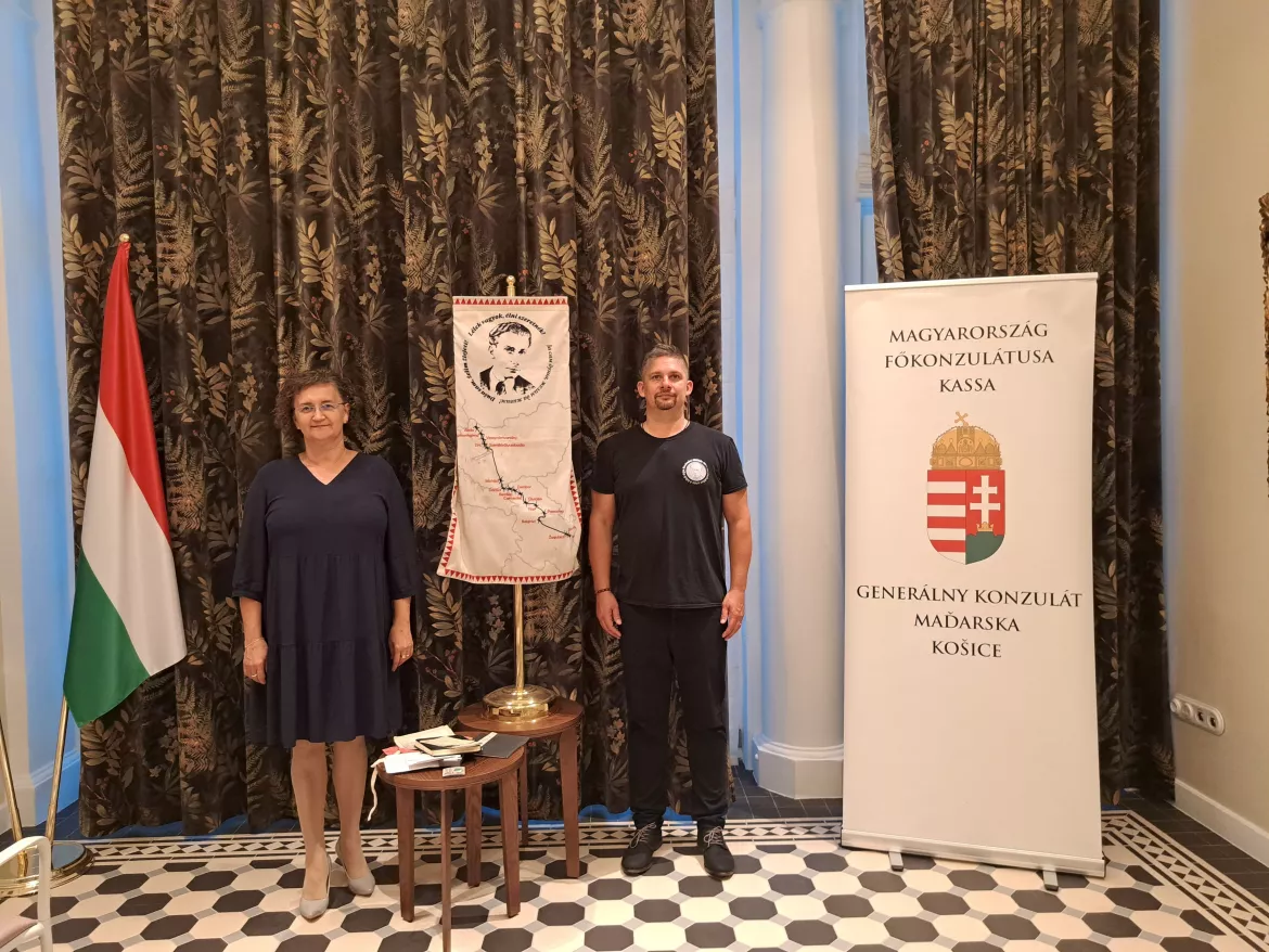 Tóth Péter Lóránt, versvándor, Radnóti Miklós, pódiumelőadás, Kassa, Szepsi, Rozsnyó