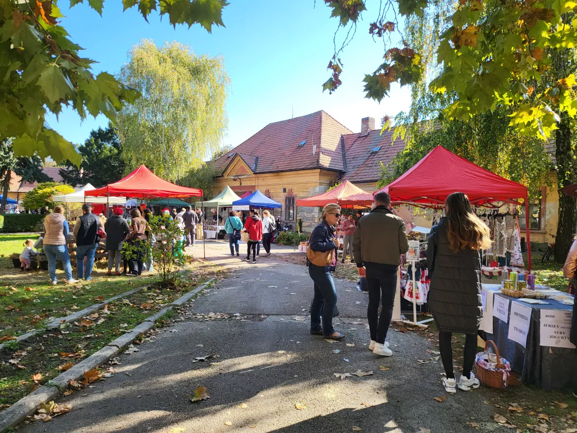 Tallósi piac