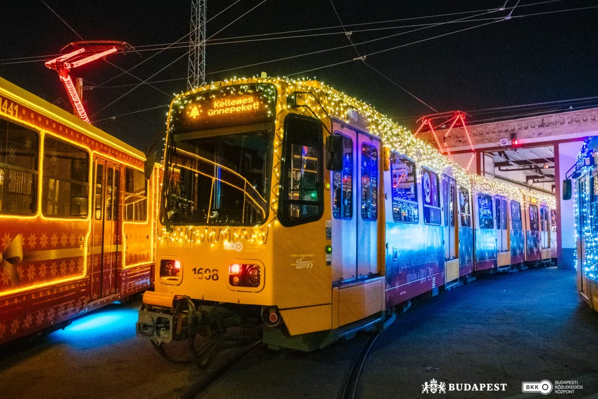budapesti karácsonyi fényvillamos