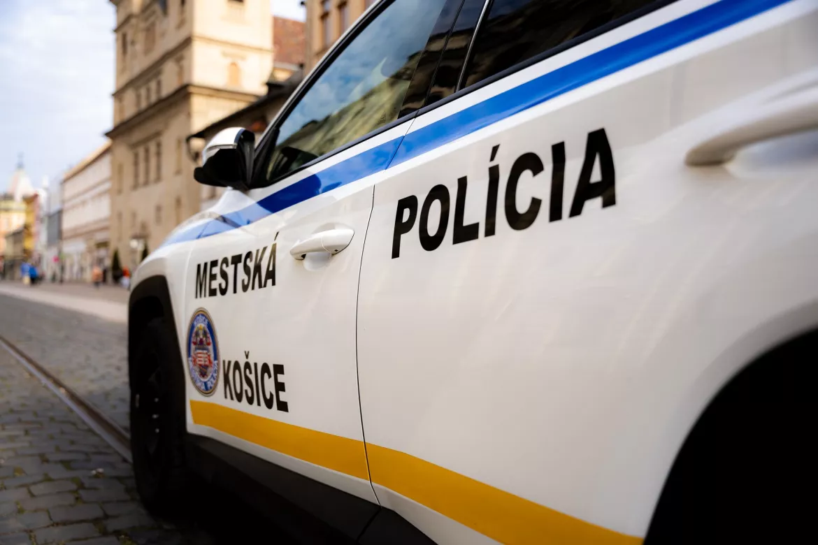 Kassa, városi rendőr, testkamera