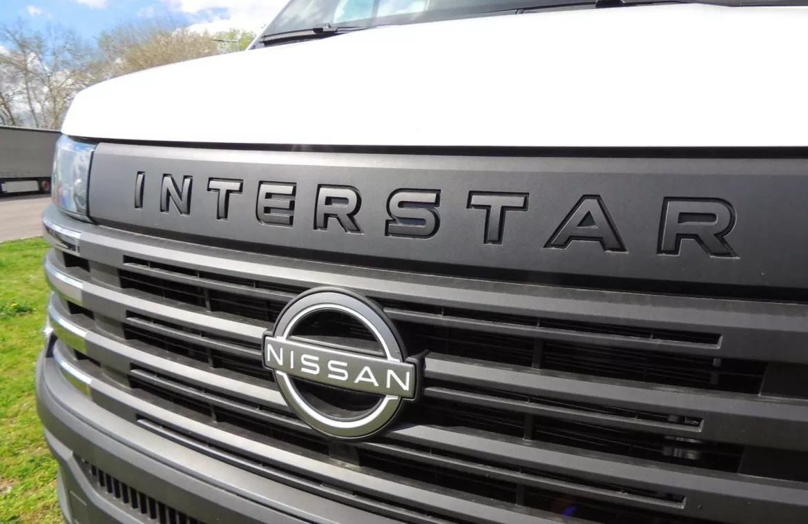 Nissan Interstar 2.0 dCi 150 L3H2