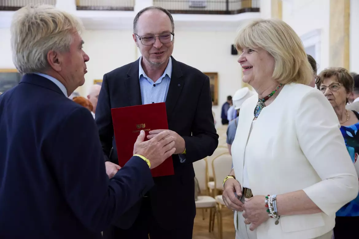 Kapoli országos faragópályázat