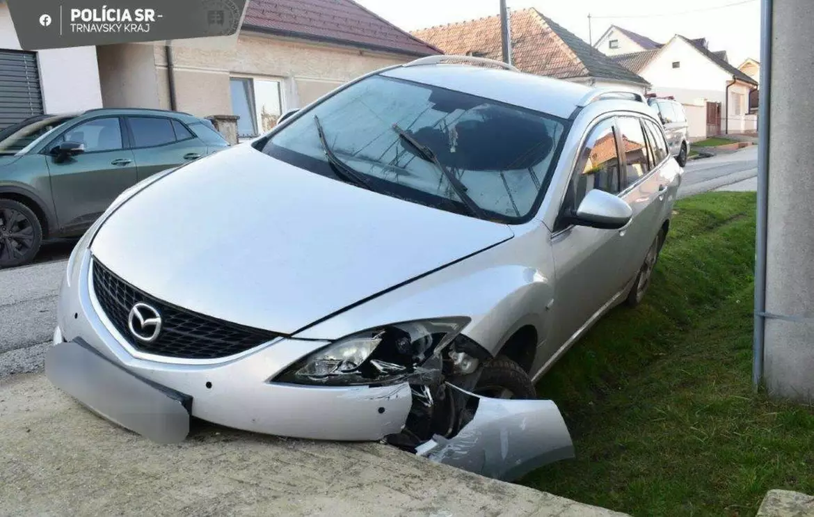2025-12-29-baleset-mazda