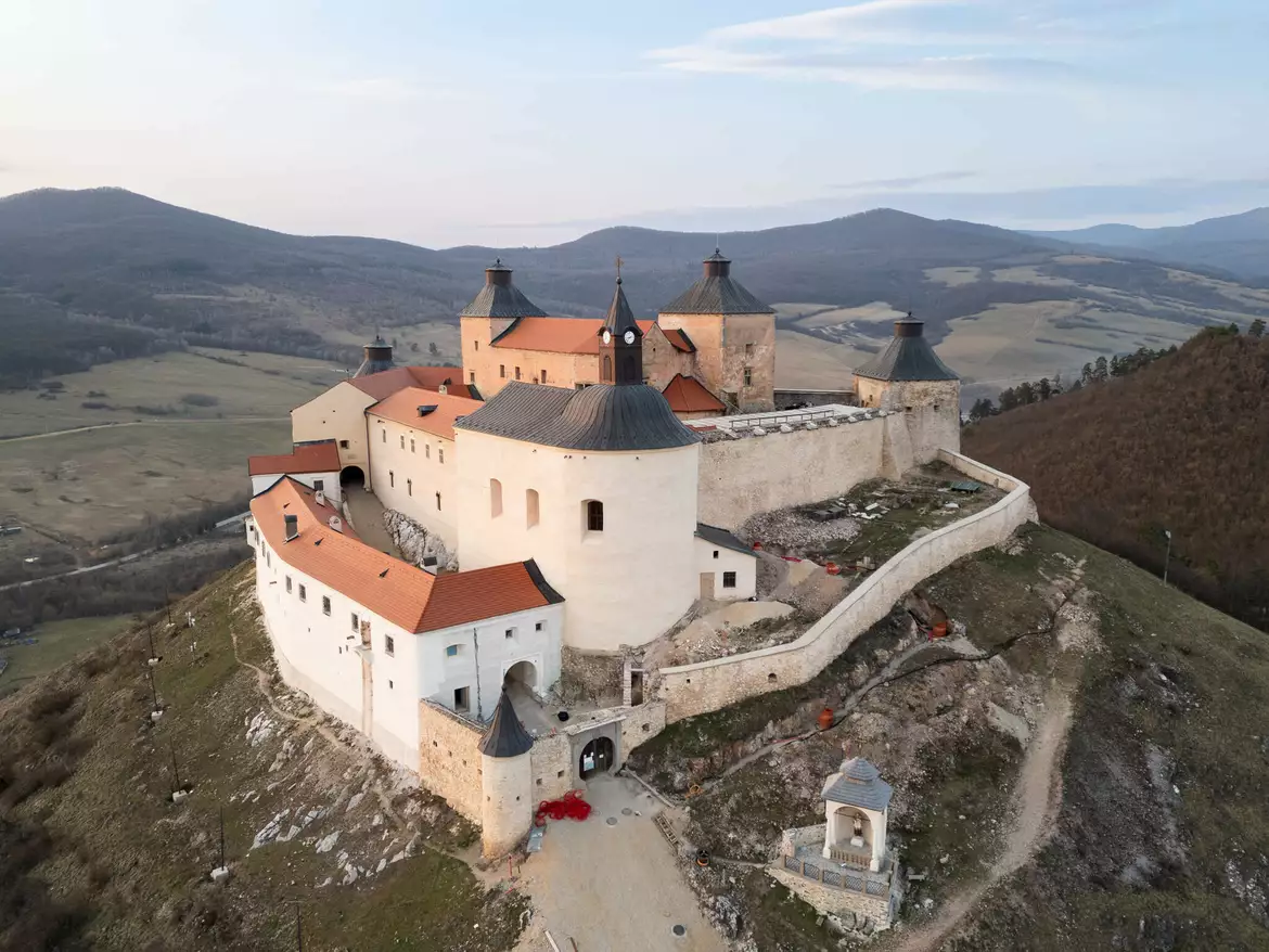 2026-03-10 Krasznahorka vára, krasznahorkai vár, 14 év, évforduló